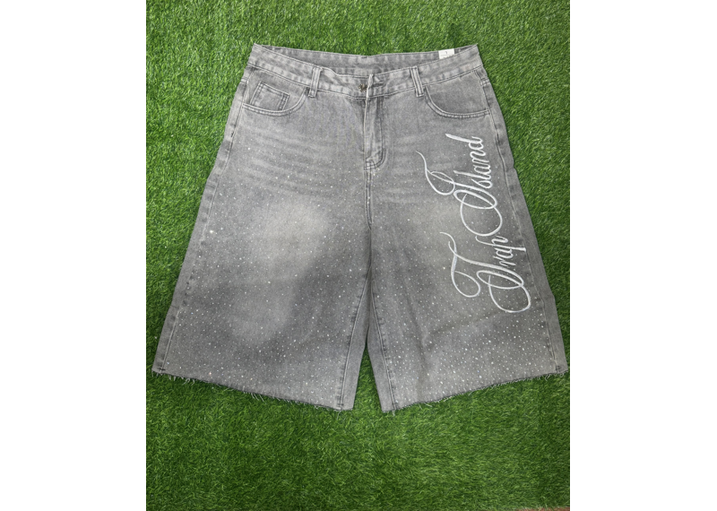 GREY SCRIPT JORTS