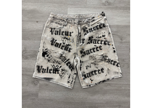 VS one of one jorts