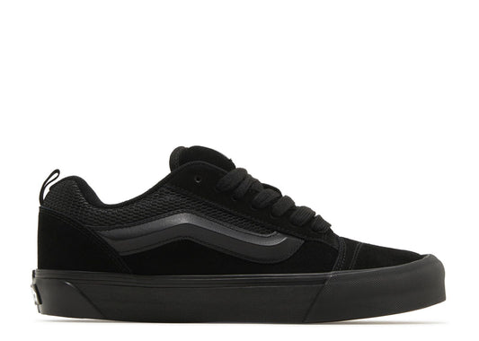 Knu-Skool Triple Black