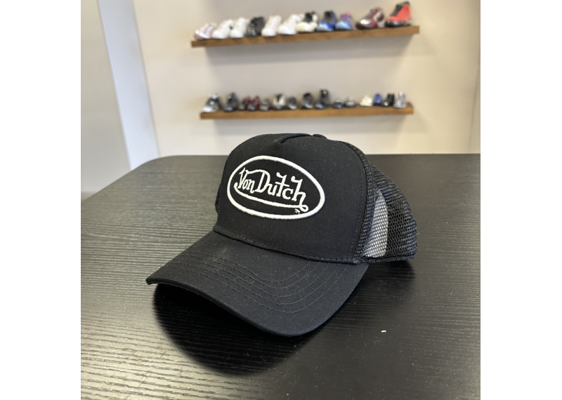 Von Dutch Trucker Black