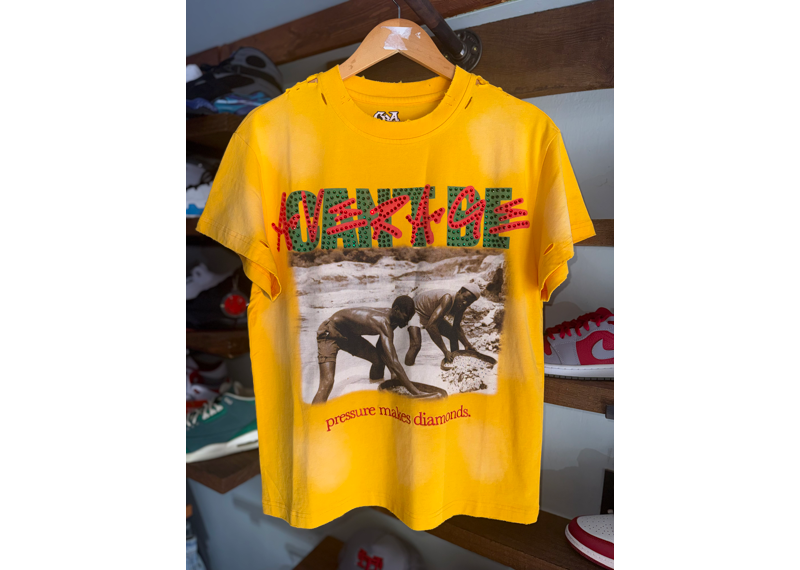 Cant Be Average Tees Yellow