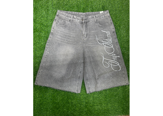 GREY SCRIPT JORTS